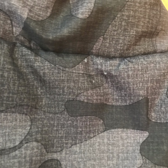 Buffalo David Bitton gray Camo blue Reversible Vest Boys size med small 7/8 7 8 - Picture 7 of 15